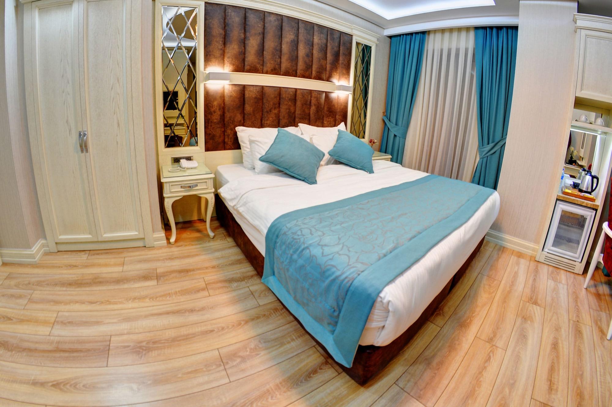 Novelty Hotel Istanbul Luaran gambar
