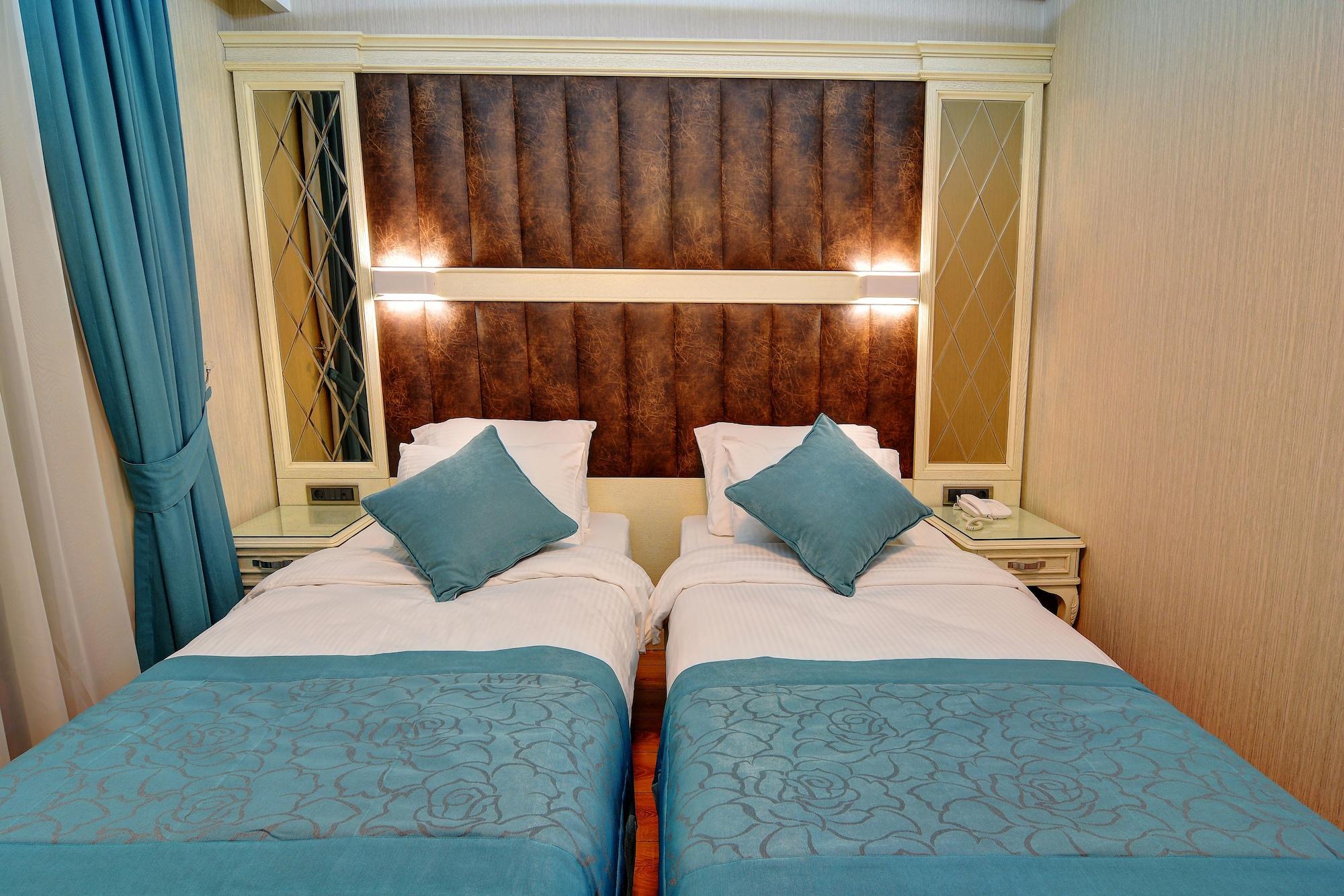 Novelty Hotel Istanbul Luaran gambar
